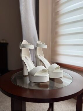 Elegant White Platform Block Heel Sandals with Ankle Strap
